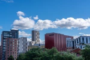 découvrez un havre de paix au cœur de la ville avec notre 'urban oasis'. échappez à l'agitation urbaine et plongez dans un environnement relaxant, où nature et confort se rencontrent pour revitaliser votre esprit et votre corps.